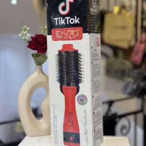 BROSSE ENZO TIKTOK