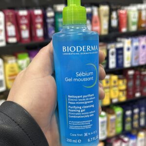 Gel nettoyant sebium moussant