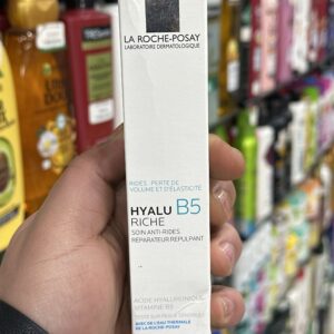 خصائص La Roche-Posay Hyalu B5 Riche 💧✨