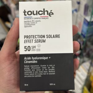 TOUCHÉ PROTECTION SOLAIRE EFFET SERUM ACIDE HYALURONIQUE CERAMIDES