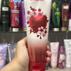 BATH & BODY JAPANESE CHERRY BLOSSOM